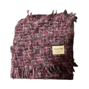 Mucros  Weavers Fringe scarfs